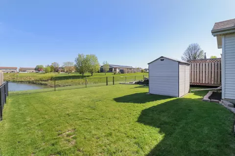 Exterior - 1912 Saltonstall Dr, Normal, IL 61761 photo 6 of 7