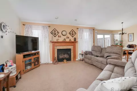 Living - 1912 Saltonstall Dr, Normal, IL 61761 photo 2 of 3