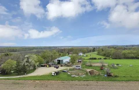 View/Area - 18912 River Rd, Marengo, IL 60152 photo 8 of 8