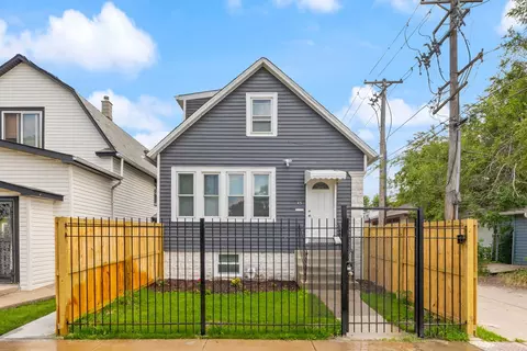 15 E 99th Pl, Chicago, IL 60628