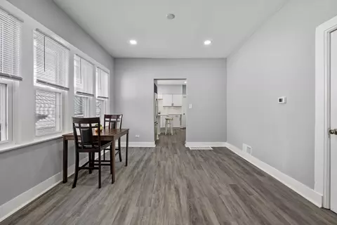 Dining - 15 E 99th Pl, Chicago, IL 60628 photo 1 of 2