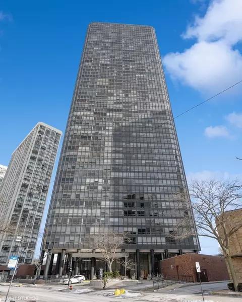 5415 N Sheridan Rd #306, Chicago, IL 60640