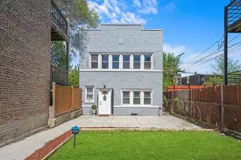 3128 W Polk St, Chicago, IL 60612