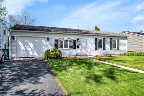 628 Montrose Dr, Romeoville, IL 60446