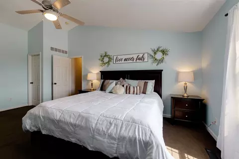 Bedroom - 1820 Saltonstall Dr, Normal, IL 61761 photo 3 of 8