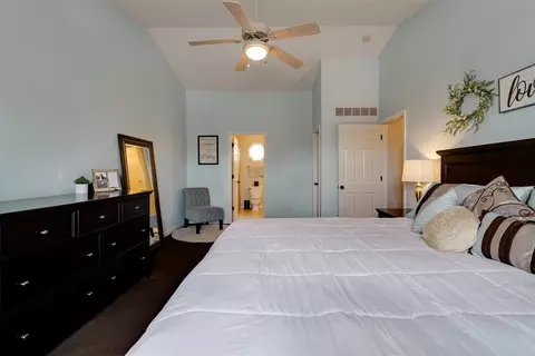 Bedroom - 1820 Saltonstall Dr, Normal, IL 61761 photo 4 of 8
