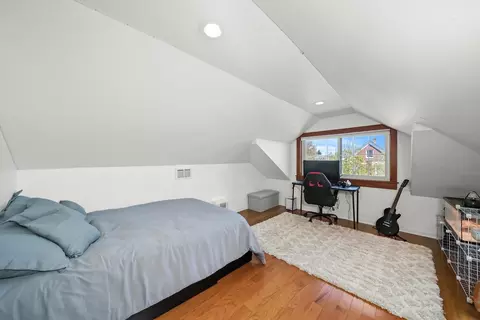 Bedroom - 6442 27th St, Berwyn, IL 60402 photo 4 of 5