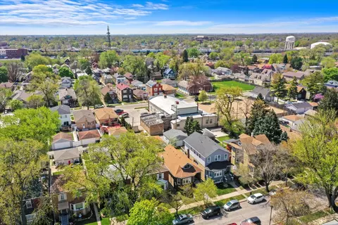 View/Area - 6442 27th St, Berwyn, IL 60402 photo 3 of 5