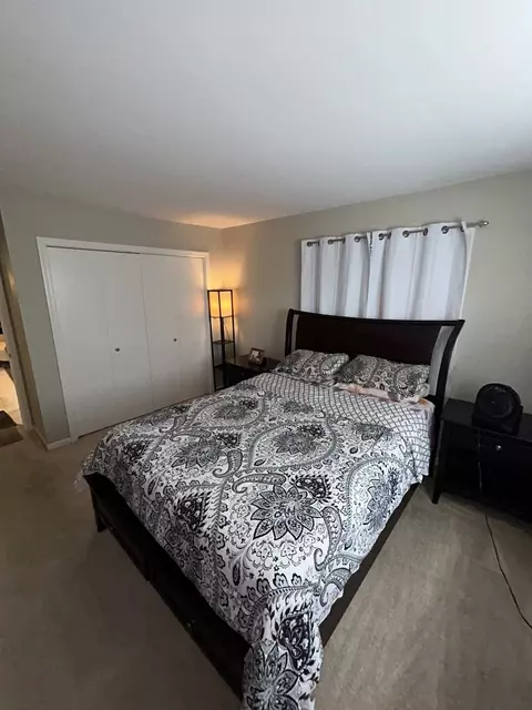 Bedroom - 209 E Irving Park Rd #1N, Itasca, IL 60143 photo 2 of 2