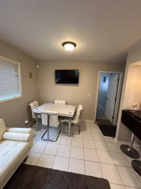 Dining - 209 E Irving Park Rd #1N, Itasca, IL 60143 photo 2 of 3