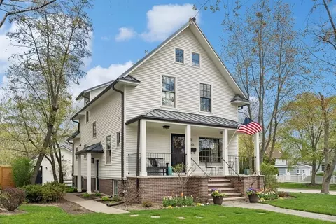 601 Melrose Ave, Kenilworth, IL 60043