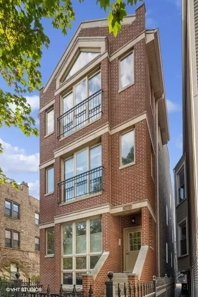 3108 N Racine Ave #3, Chicago, IL 60657