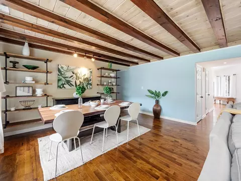 Dining - 640 Hunter Rd, Glenview, IL 60025 photo 3 of 3