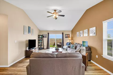 Living - 3406 Sharp Dr, Champaign, IL 61822 photo 4 of 4