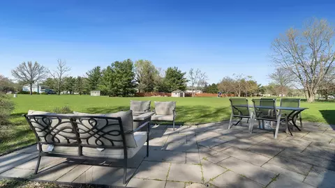 Exterior - 4208 Waltham Rd, Roscoe, IL 61073 photo 4 of 6