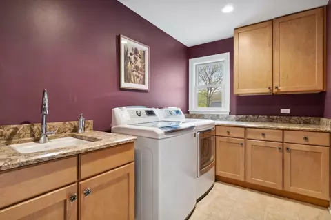 1498 Forest Dr, Glenview, IL 60025 photo 25