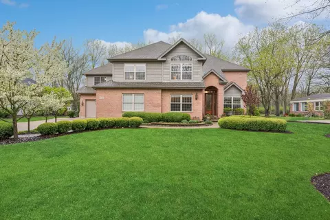 1498 Forest Dr, Glenview, IL 60025
