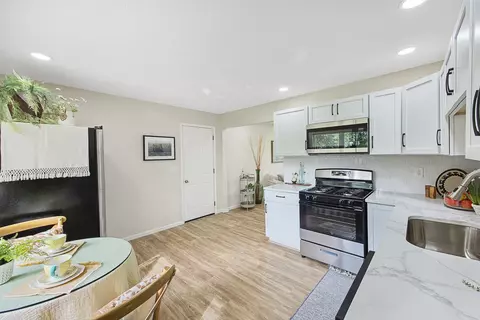 1204 Rutledge Rd, Bloomington, IL 61704 photo 14