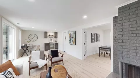 Living - 911 Countryside Dr, Wheaton, IL 60187 photo 5 of 5
