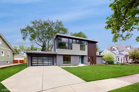 76 Bassford Ave, La Grange, IL 60525