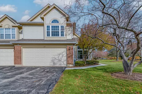 149 White Branch Ct N, Schaumburg, IL 60194