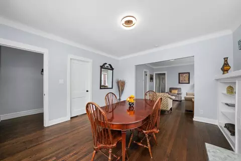 6529 S Artesian Ave, Chicago, IL 60629 photo 4