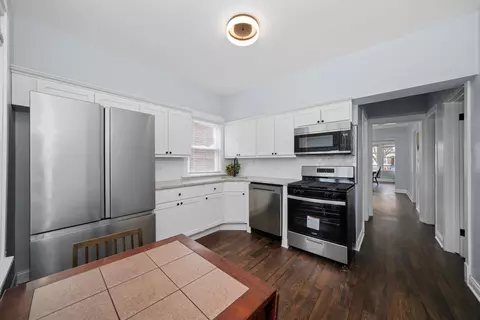 6529 S Artesian Ave, Chicago, IL 60629 photo 9
