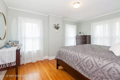 Bedroom - 516 E Illinois St, Wheaton, IL 60187 photo 1 of 3