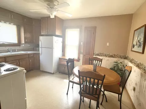 Dining - 1614 7th St, Peru, IL 61354 photo 2 of 2