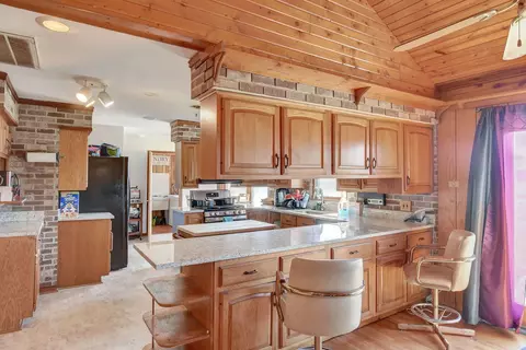 Kitchen - 1088 E Steger Rd, Crete, IL 60417 photo 1 of 4