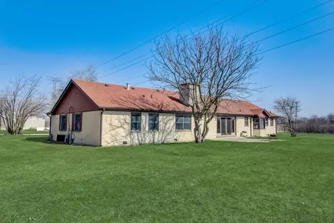 Exterior - 1088 E Steger Rd, Crete, IL 60417 photo 2 of 3