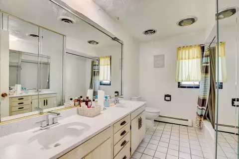 Bath - 1088 E Steger Rd, Crete, IL 60417 photo 2 of 4