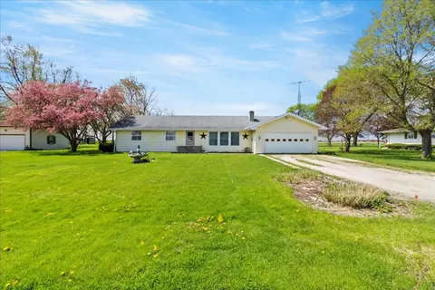113 N Shelly Ave, Reddick, IL 60961