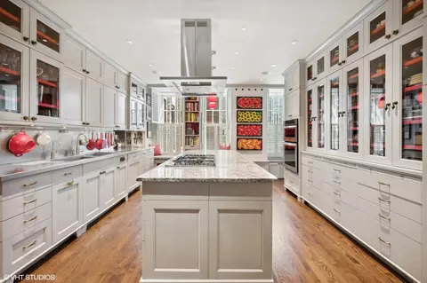 20 E Cedar St #6E, Chicago, IL 60611 photo 3