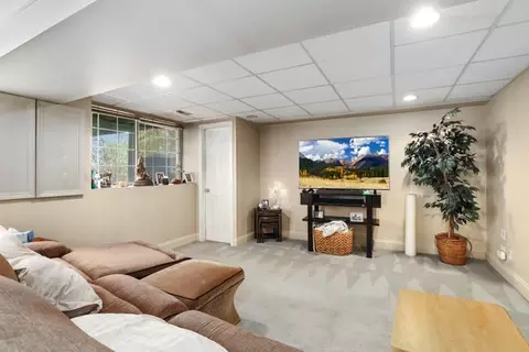 Living - 1265 Summersweet Ln, Bartlett, IL 60103 photo 2 of 4