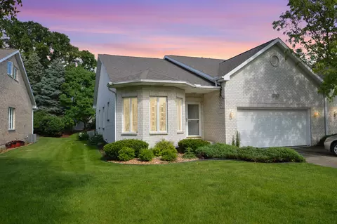 Exterior - 15963 Waterfront Cir, Plainfield, IL 60544 photo 2 of 3