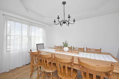 Dining - 400 Plumage Ct, Normal, IL 61761 photo 4 of 5