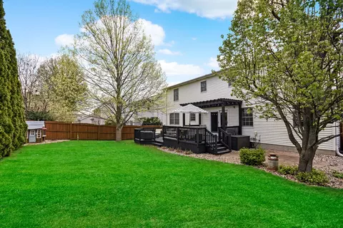 Exterior - 400 Plumage Ct, Normal, IL 61761 photo 11 of 17