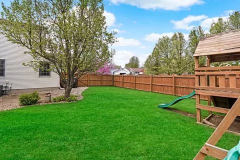 Exterior - 400 Plumage Ct, Normal, IL 61761 photo 12 of 17