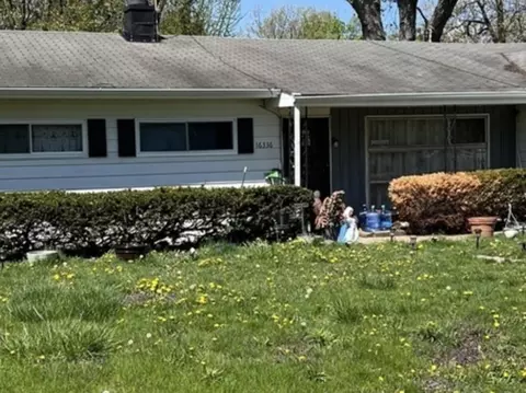 16336 Clifton Park Ave, Markham, IL 60428