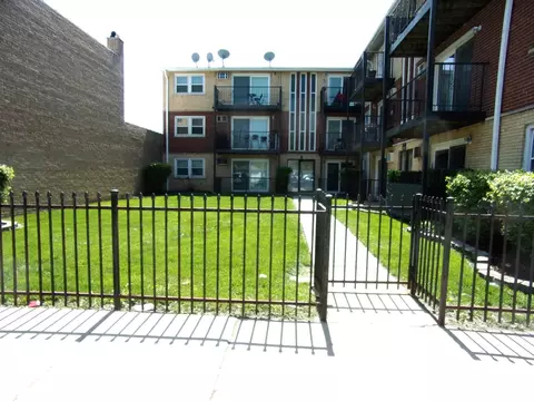 5919 W 63rd St #1D, Chicago, IL 60638