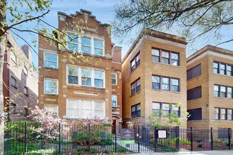 7711 N Marshfield Ave #2, Chicago, IL 60626