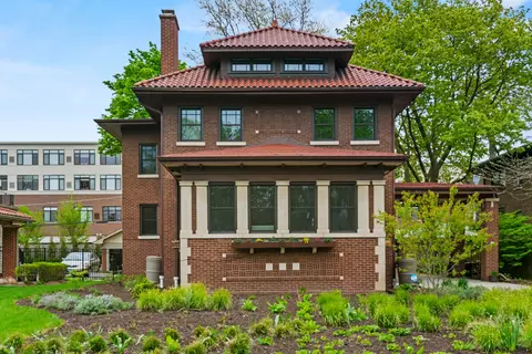 811 Bonnie Brae Pl, River Forest, IL 60305