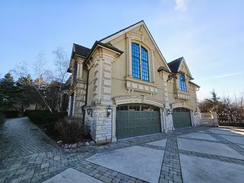 102 E Farnham Ln, Wheaton, IL 60189 photo 5