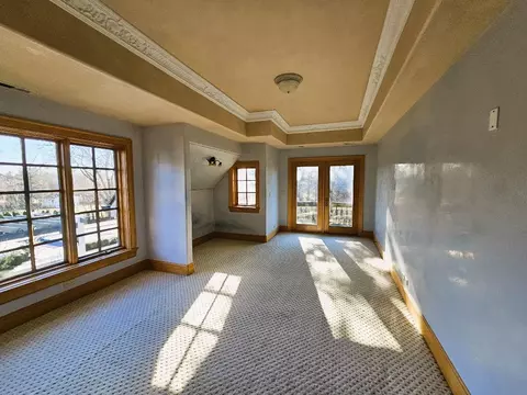 102 E Farnham Ln, Wheaton, IL 60189 photo 23