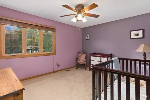 Bedroom - 573 N 3rd Ave, Des Plaines, IL 60016 photo 4 of 5