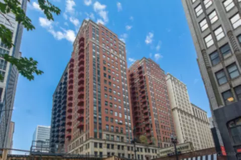 208 W Washington St #809, Chicago, IL 60606