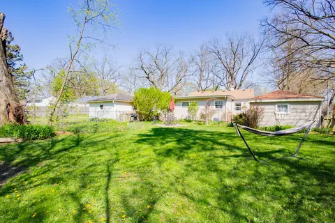 Exterior - 767 Goethe St, Elgin, IL 60123 photo 6 of 6