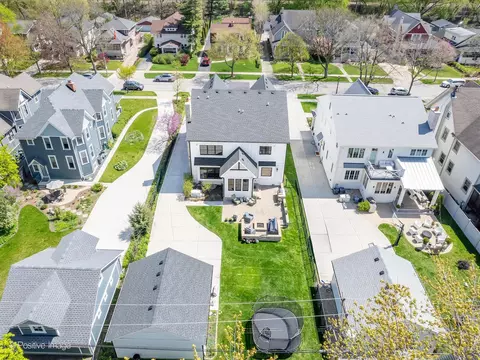 Exterior - 554 Forest Ave, River Forest, IL 60305 photo 18 of 22