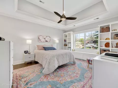 Bedroom - 554 Forest Ave, River Forest, IL 60305 photo 2 of 5